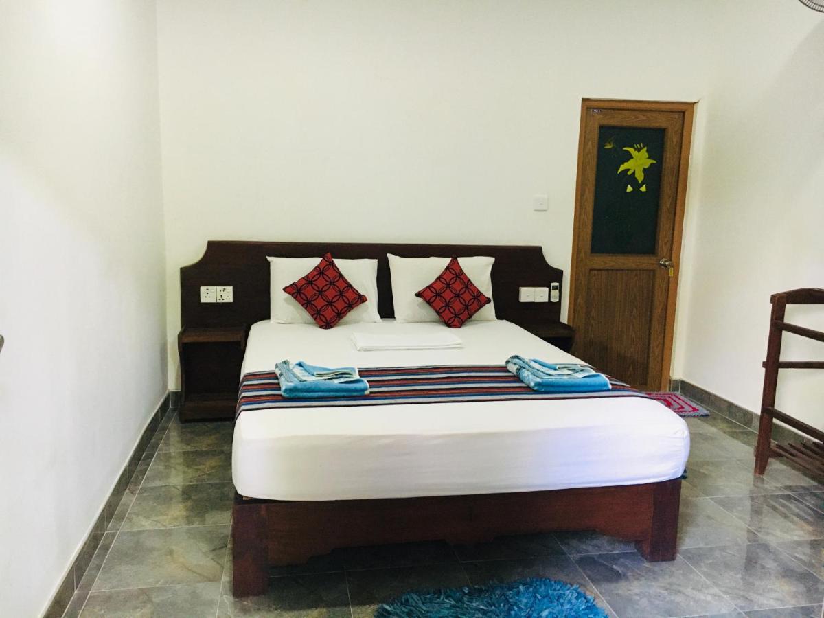 Gangadiya Lodge Sigiriya Esterno foto
